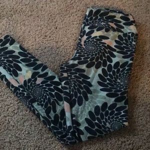 Lularoe swirl leggings